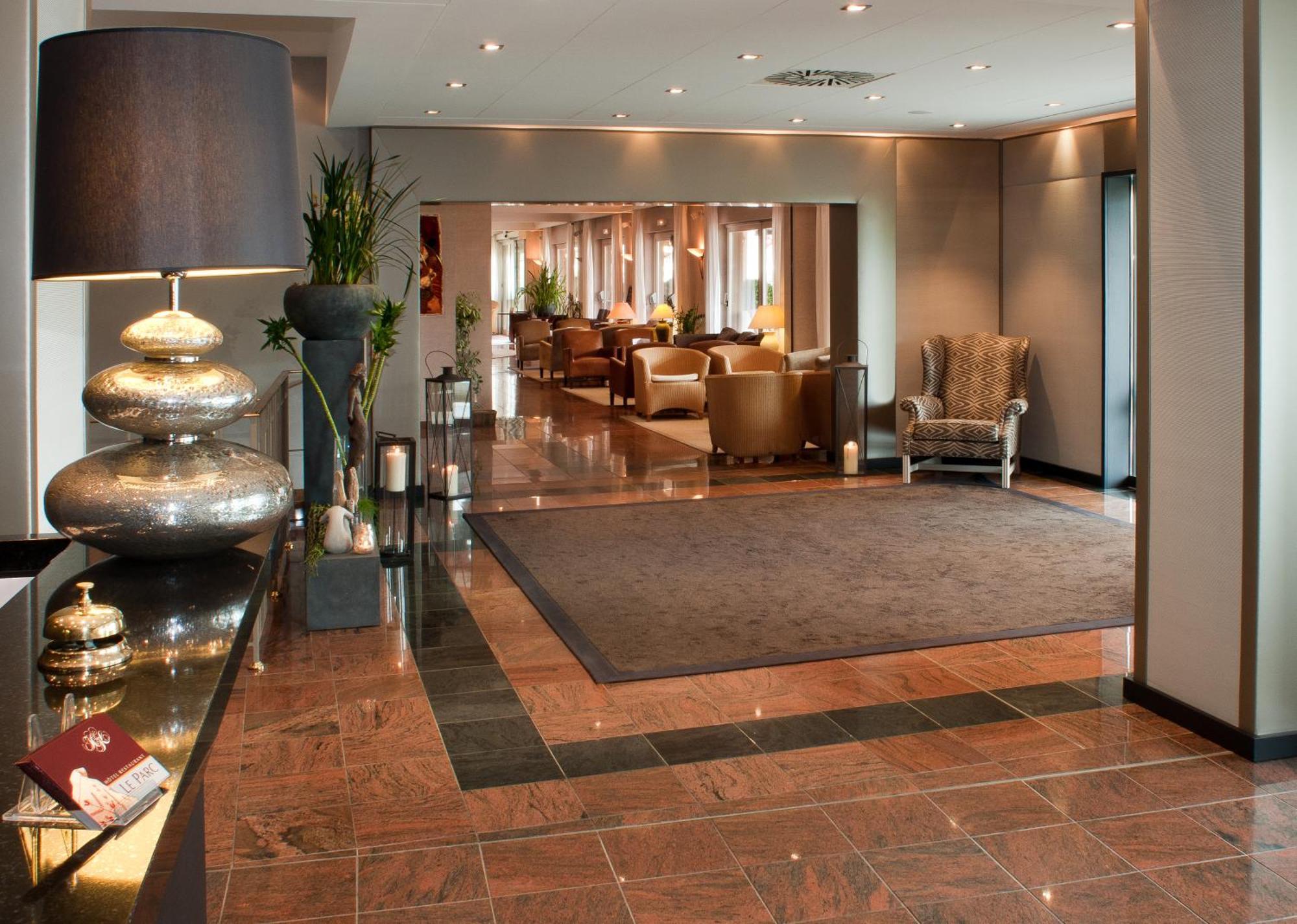 Logis Hotel Le Parc & Spa Saint-Hippolyte  Εξωτερικό φωτογραφία