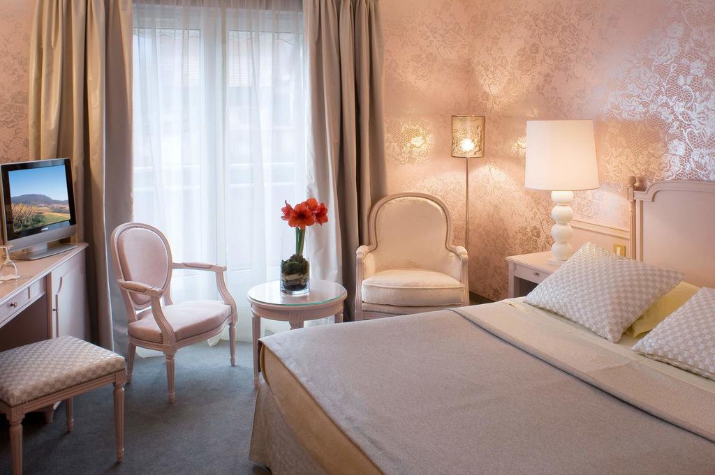 Logis Hotel Le Parc & Spa Saint-Hippolyte  Εξωτερικό φωτογραφία