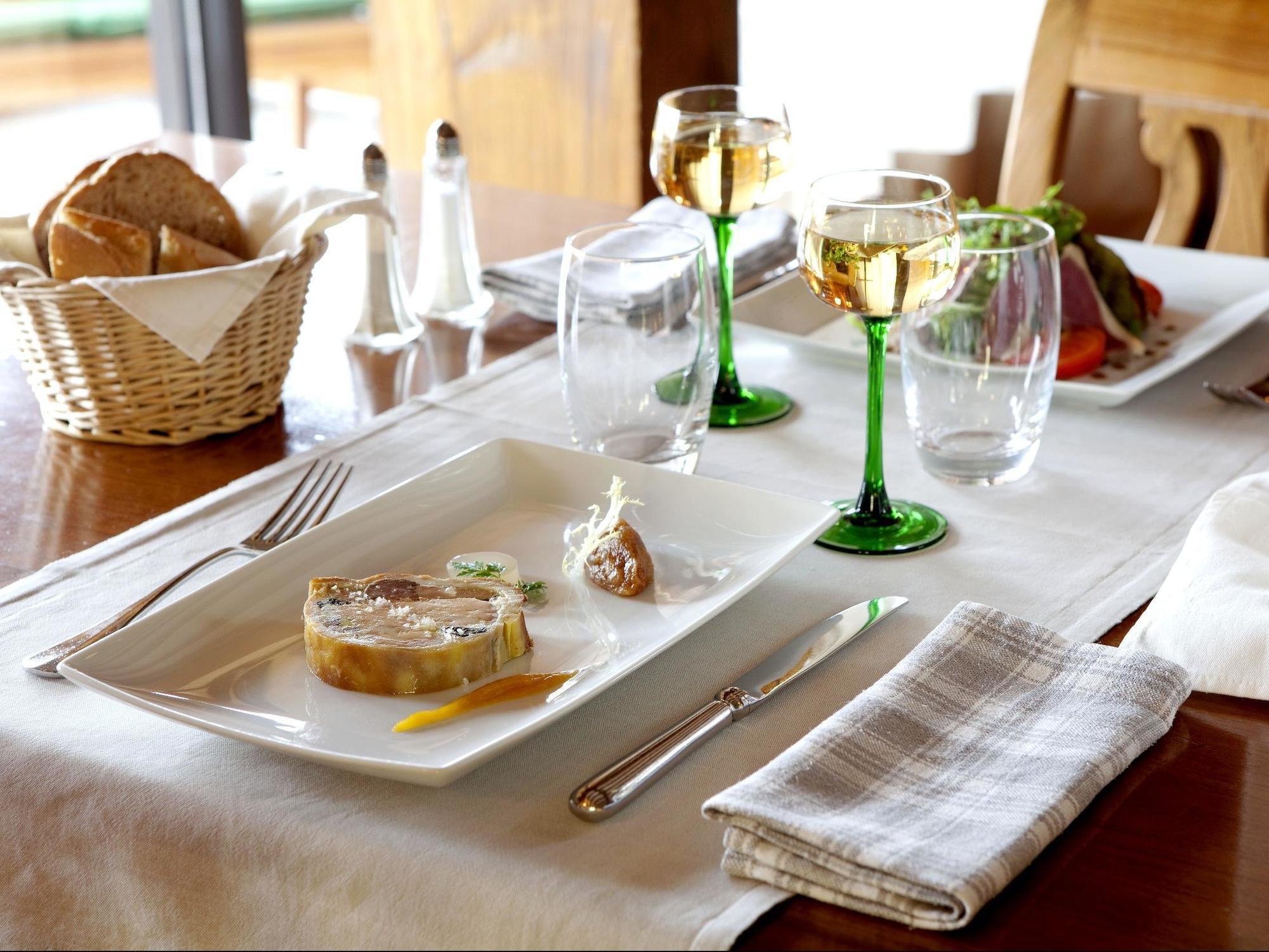 Logis Hotel Le Parc & Spa Saint-Hippolyte  Εξωτερικό φωτογραφία
